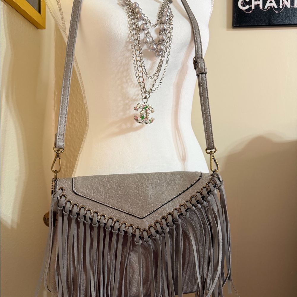Gray‎ Fringe Crossbody Bag